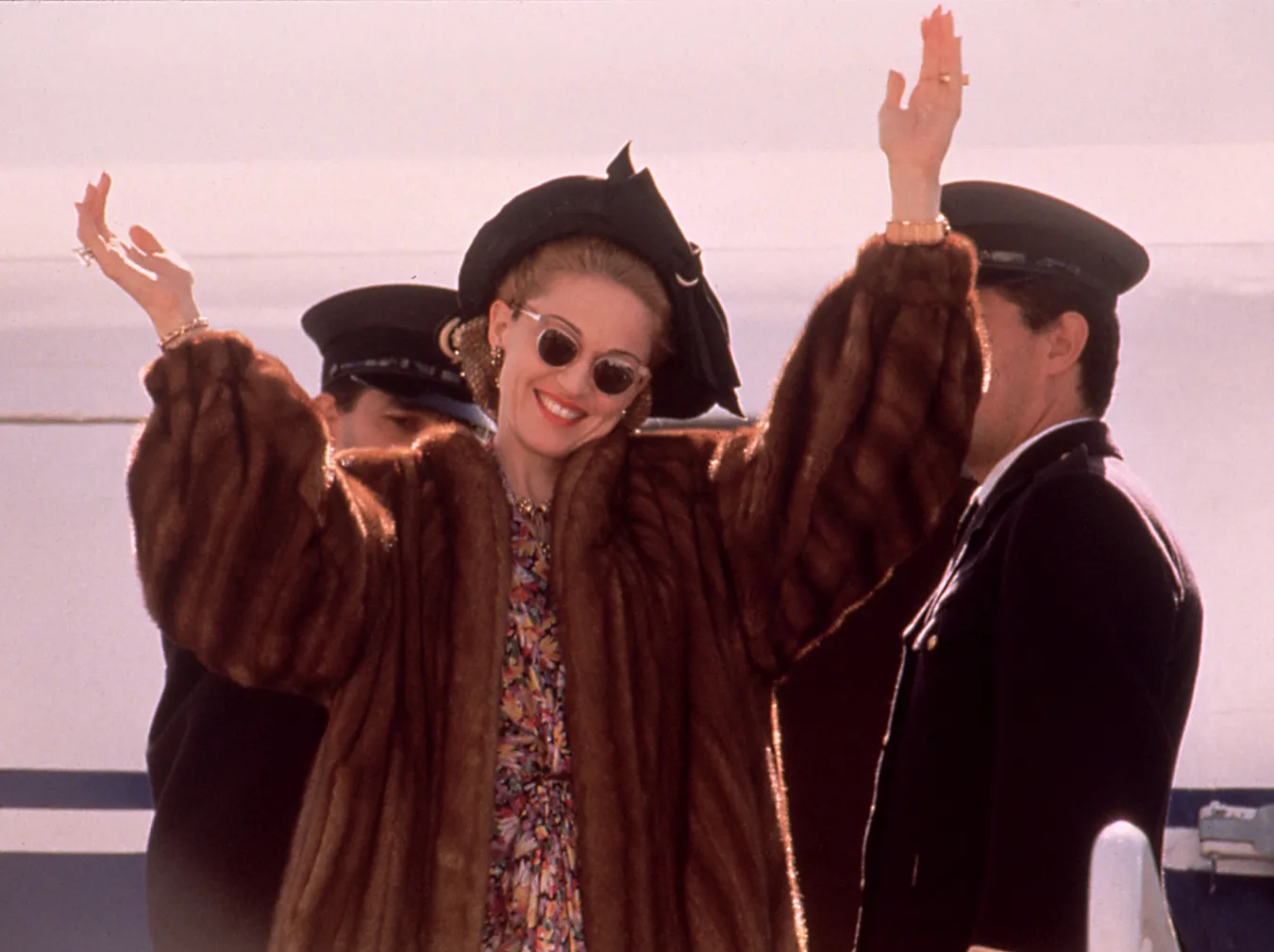 5305728-madonna.jpg