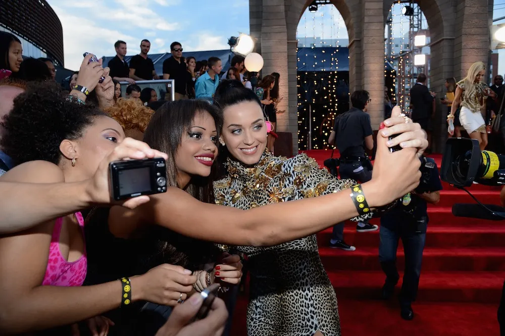 5340250-katy-perry.jpg