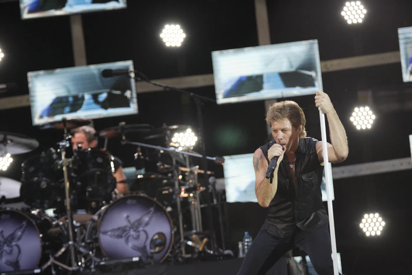 5105840-bon-jovi.jpg