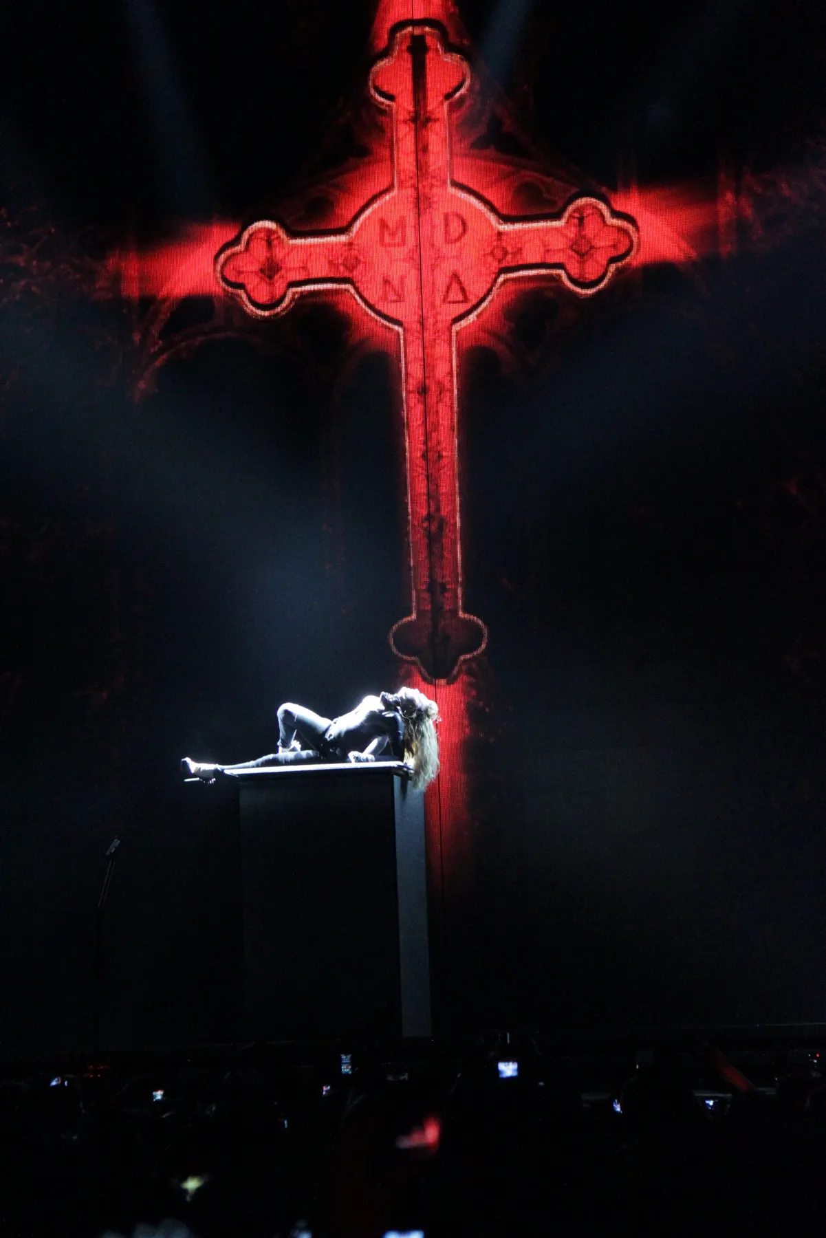 5141513-madonna.jpg