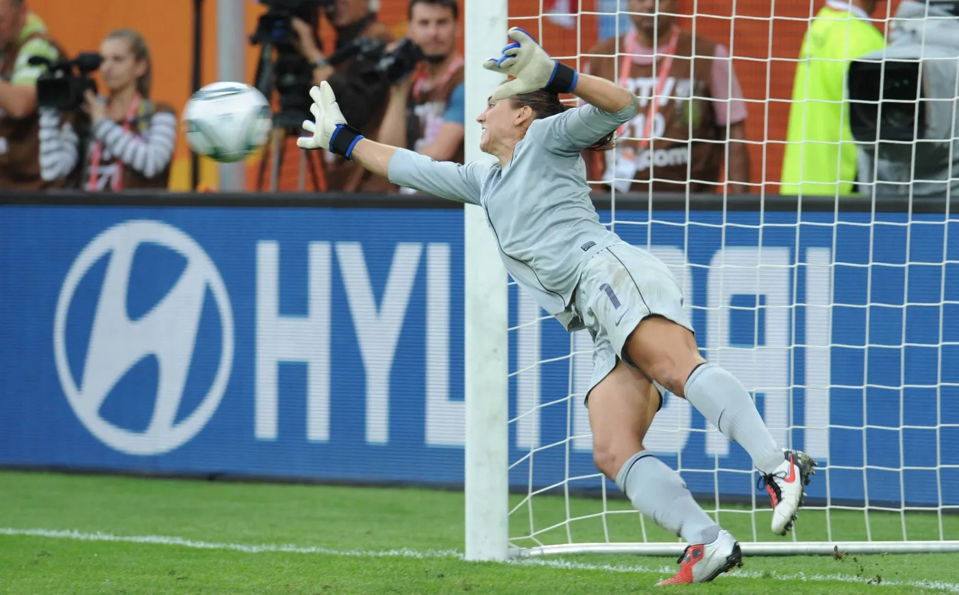 5158987-hope-solo.jpg