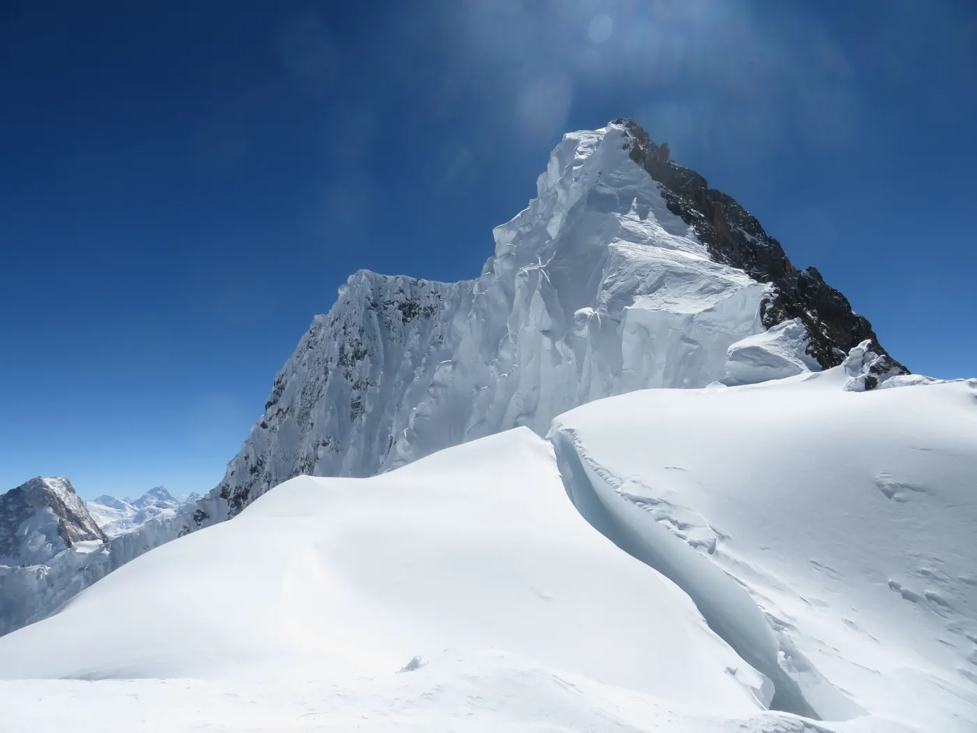 Ruszyli na Broad Peak po kolegów. Mają zdjęcie ciała jednego z nich