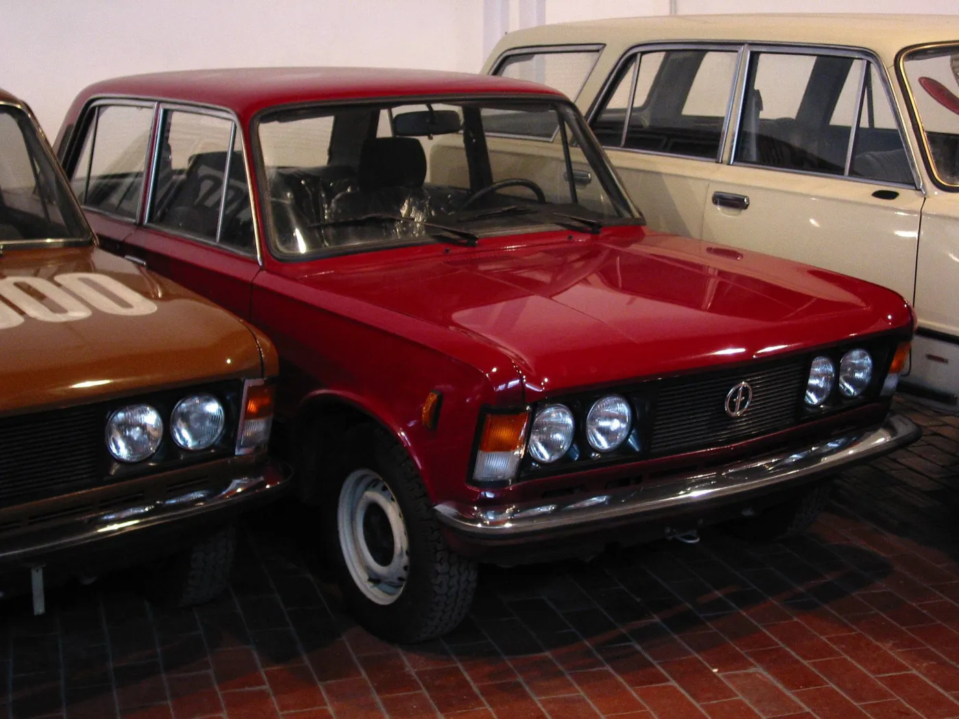 5683474-c3010357rj.jpg