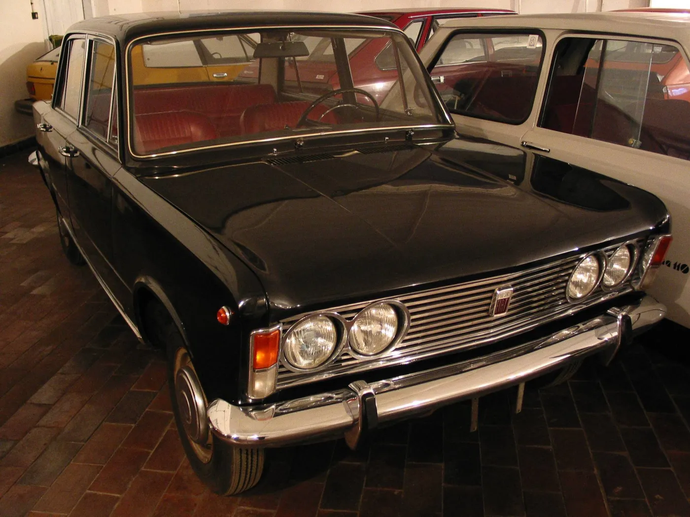 5683589-c3010369rj.jpg