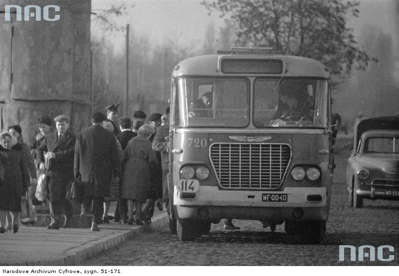 Uratował Warszawę przed zapaścią w zimę stulecia. Teraz odchodzi. FOTO