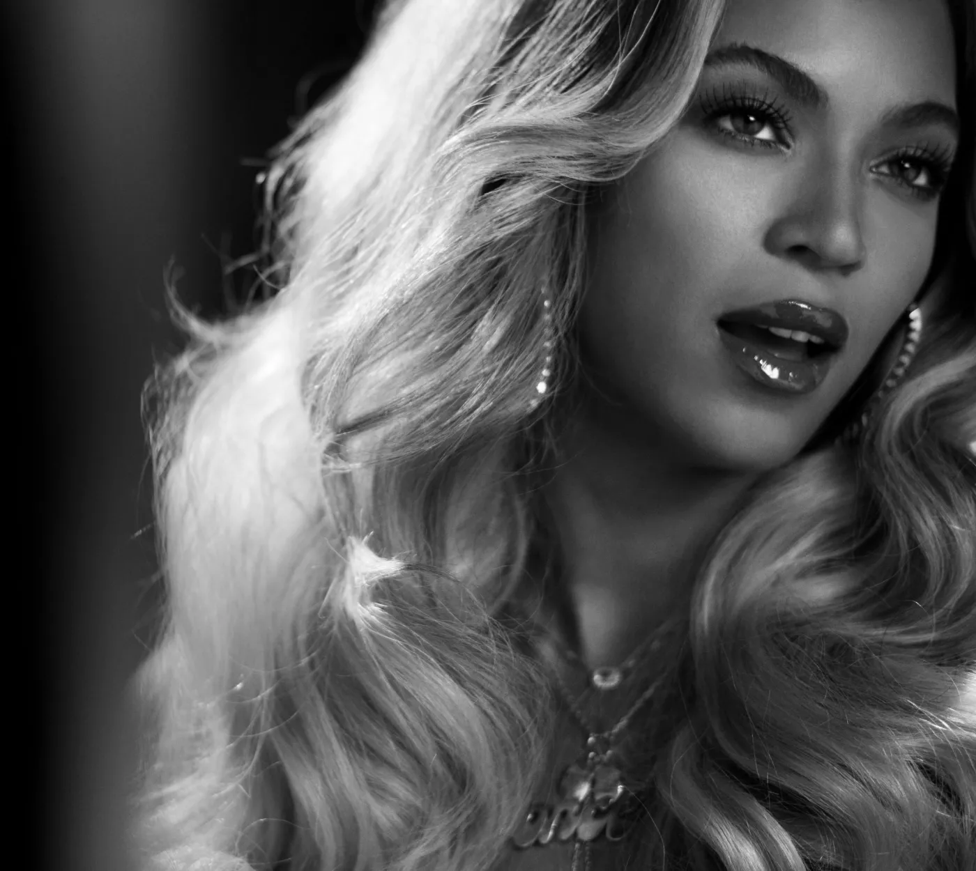 5740833-beyonce.jpg