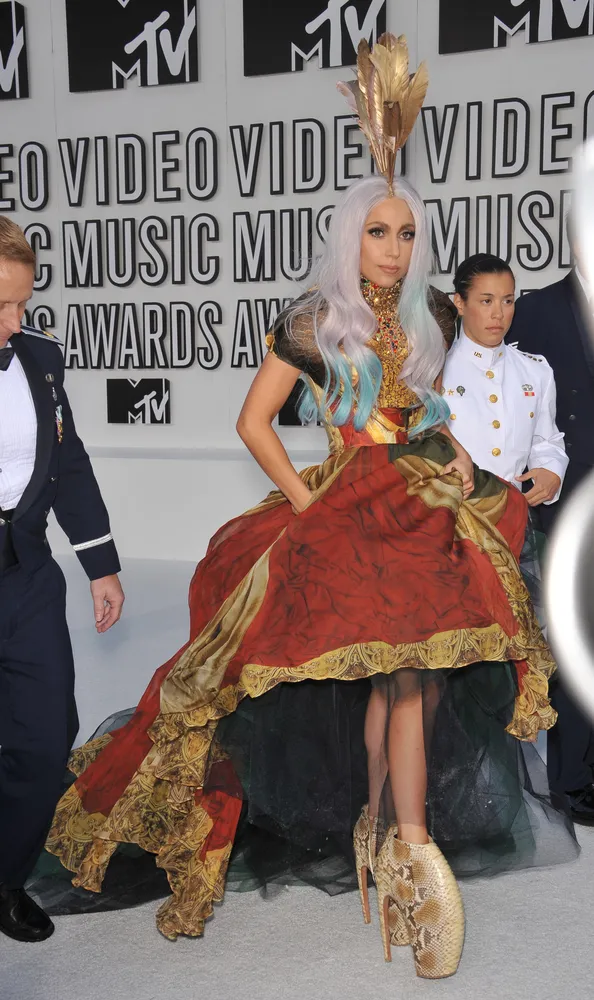 5572160-lady-gaga.jpg