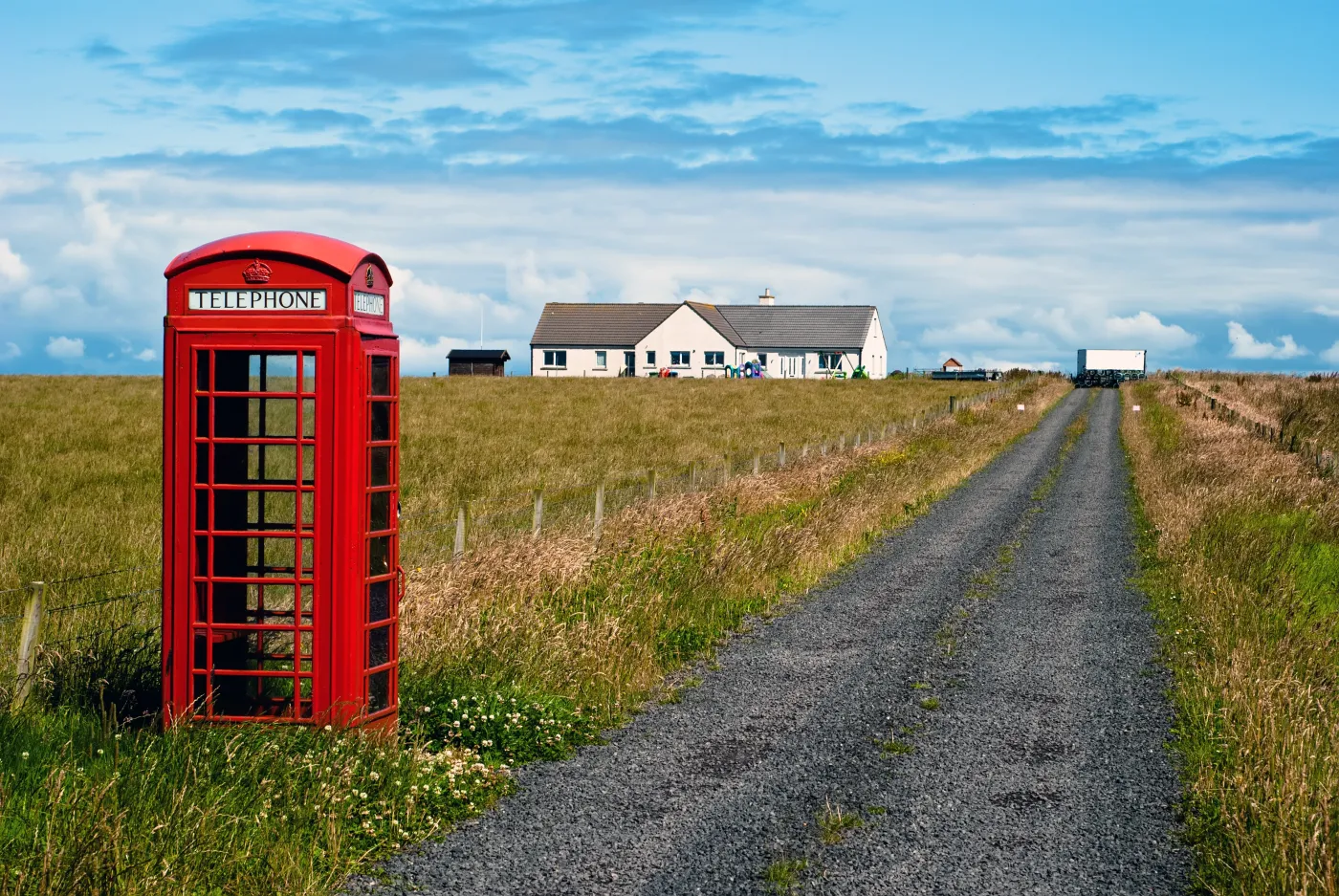 5092730-telefon.jpg