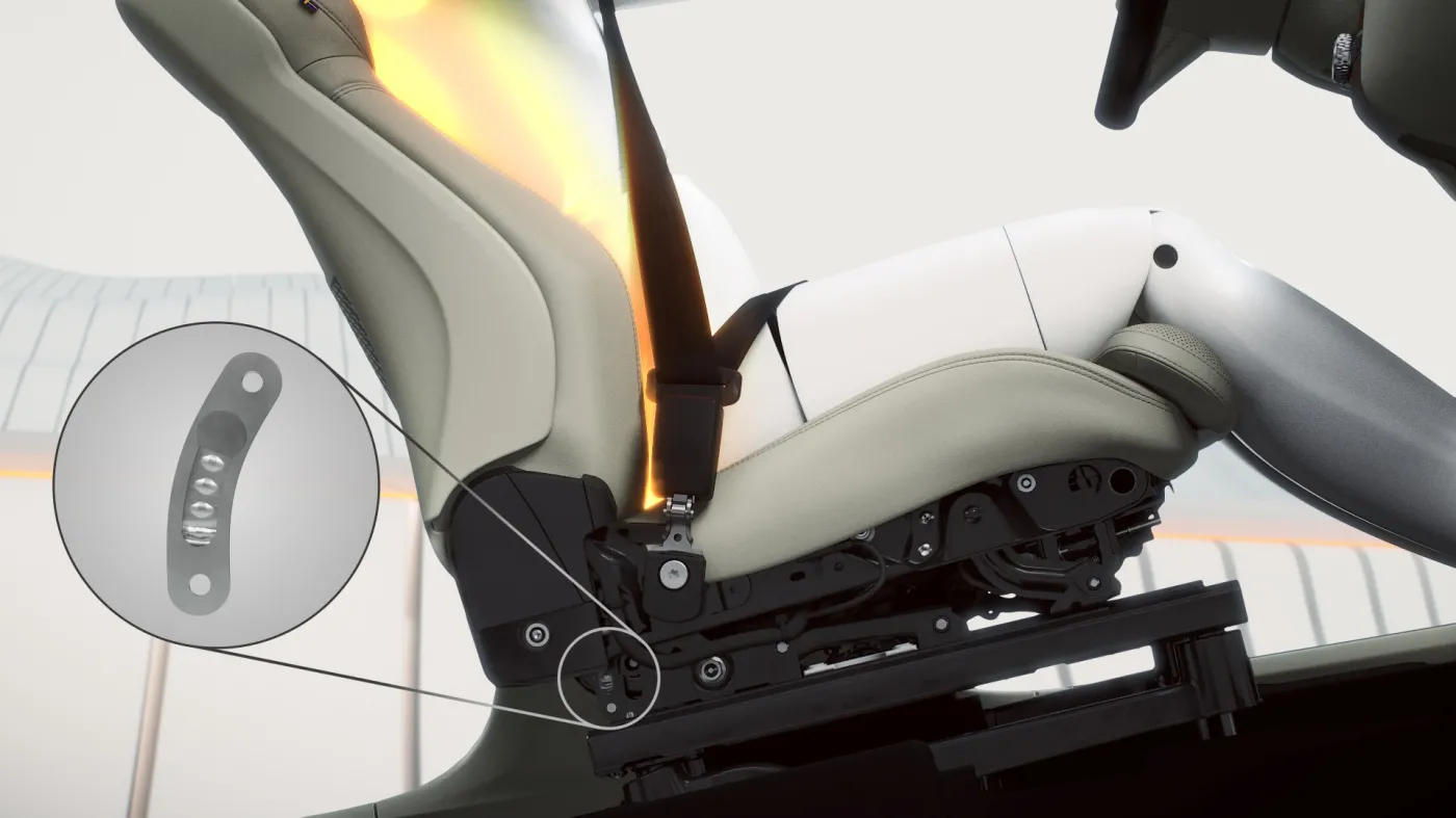 Nowe volvo XC90 uratuje przed zderzeniem czołowym i wypadnięciem z drogi. ZDJĘCIA i WIDEO