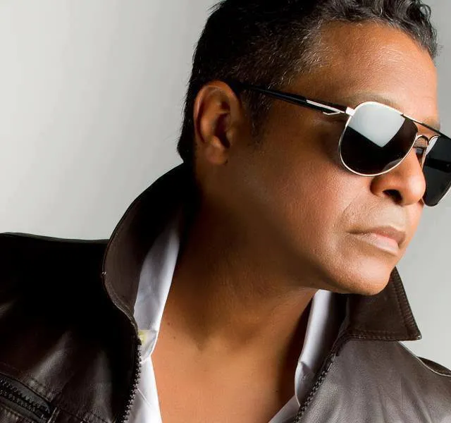 6661403-stevie-b.jpg