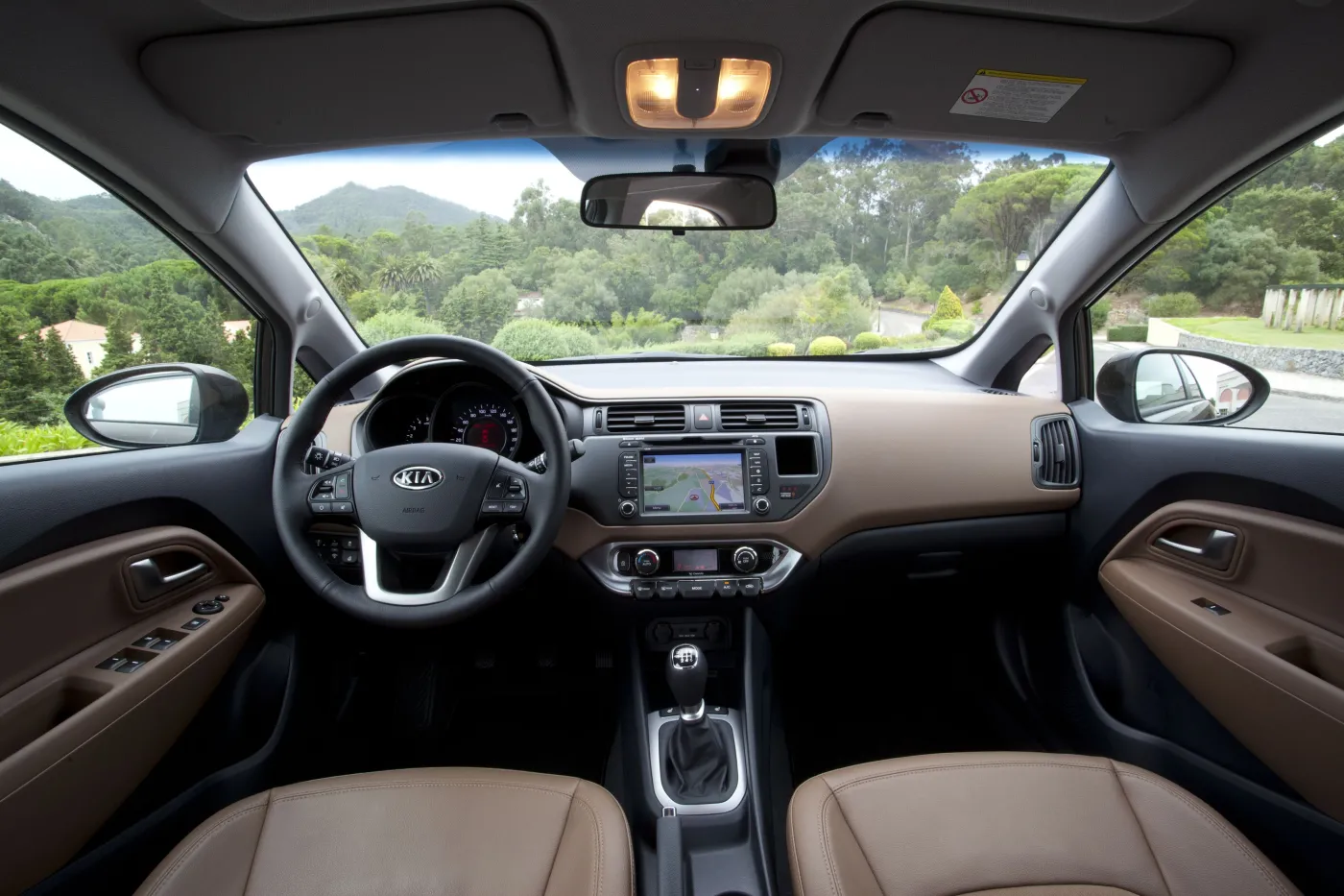 6673398-kia-rio.jpg