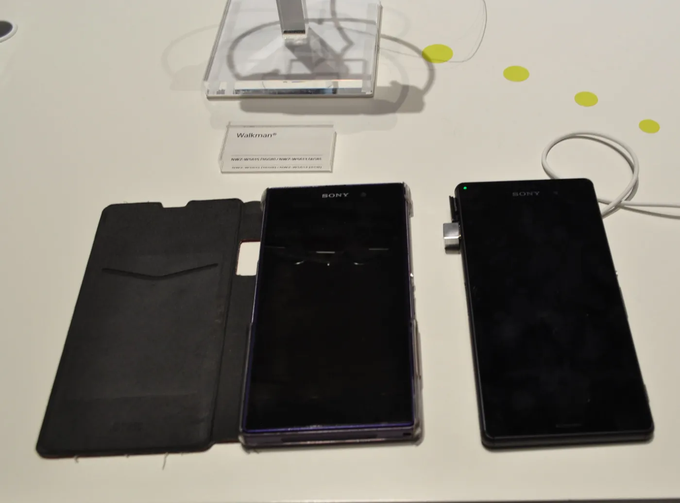 6775339-xperia-z3.jpg