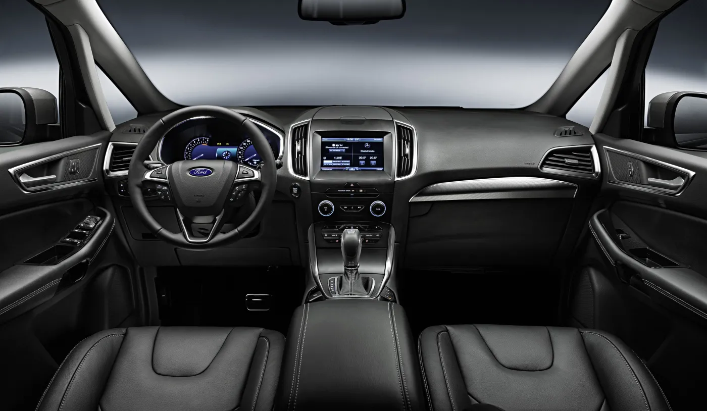 6810542-ford-s-max.jpg