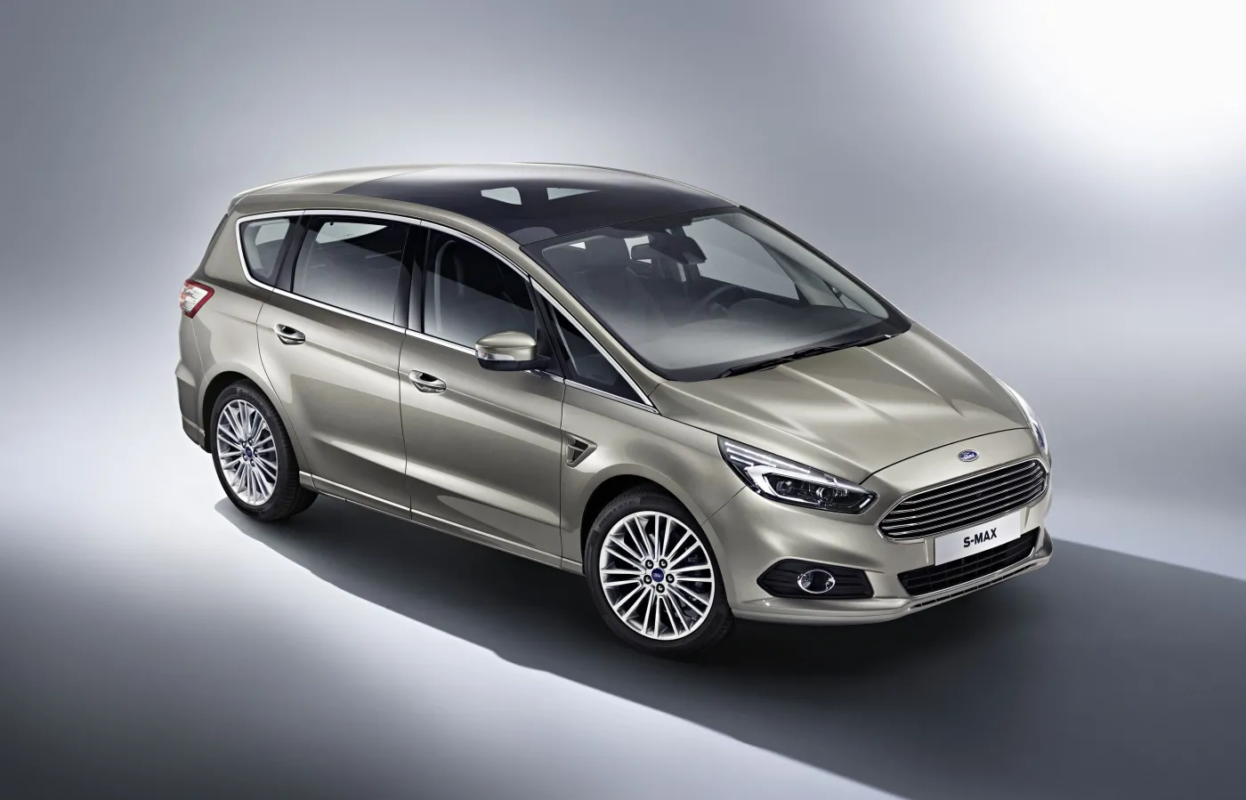 6811103-ford-s-max.jpg