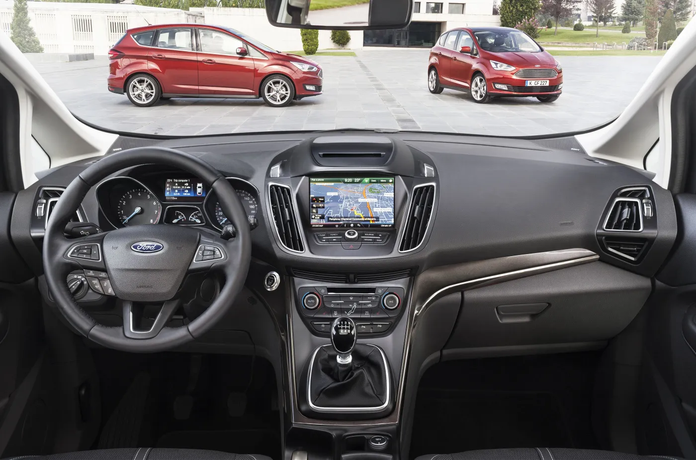 Nowy ford c-max i grand c-max. Cięcia były głębokie. Pod karoserią rewolucja. ZDJĘCIA