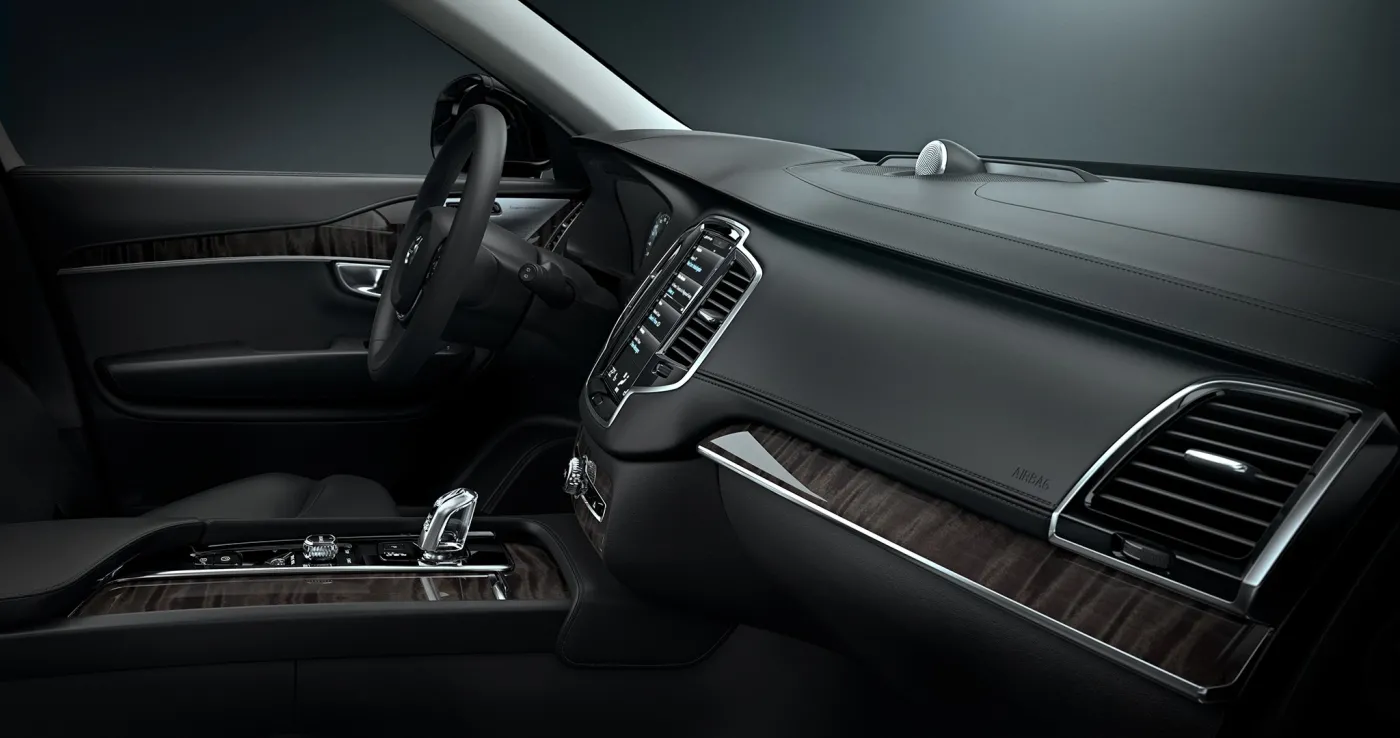 6346371-volvo-xc90.jpg