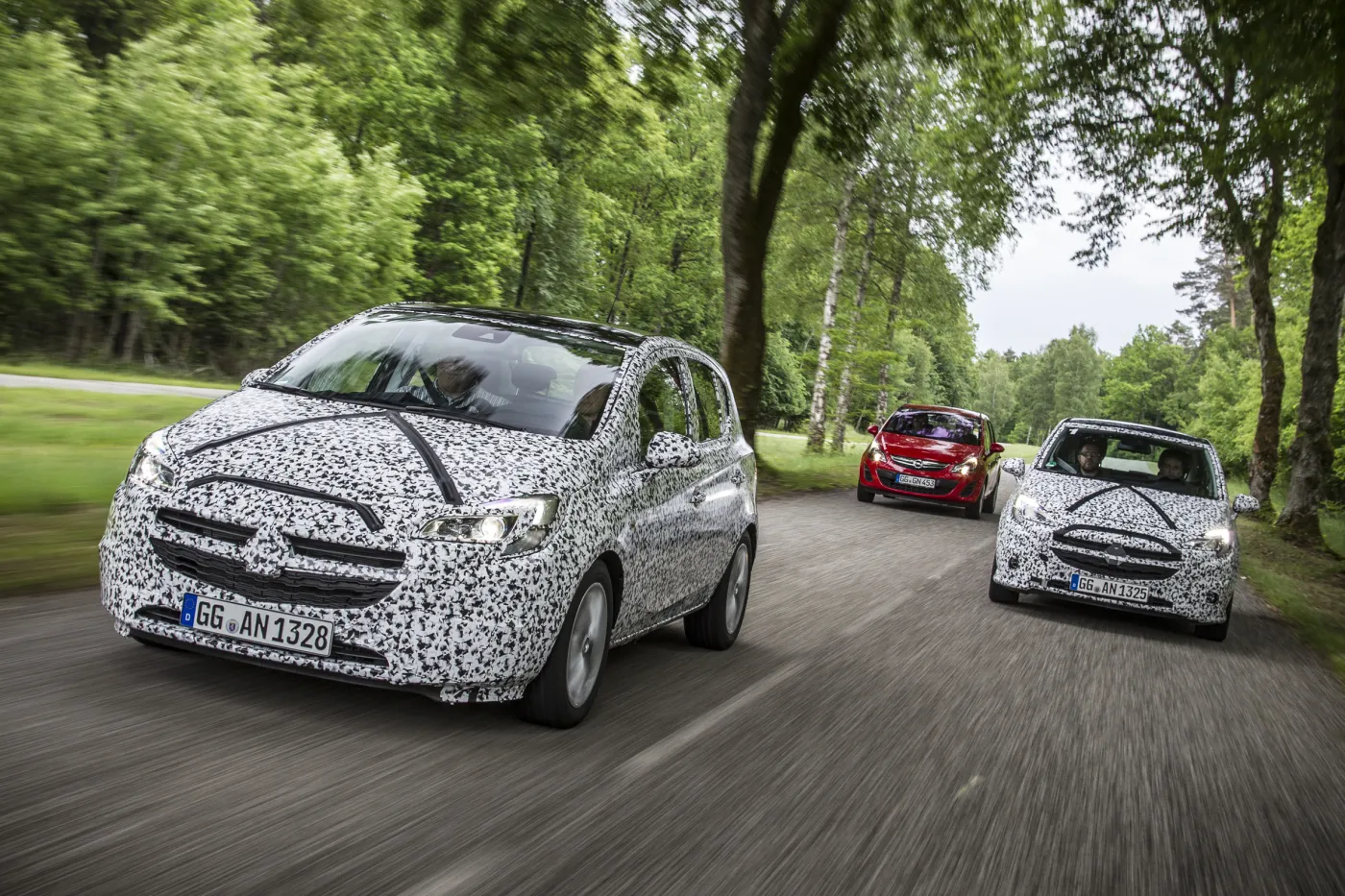 6385890-opel-corsa.jpg