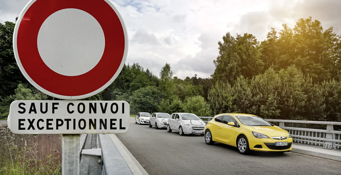6386179-opel-corsa.jpg
