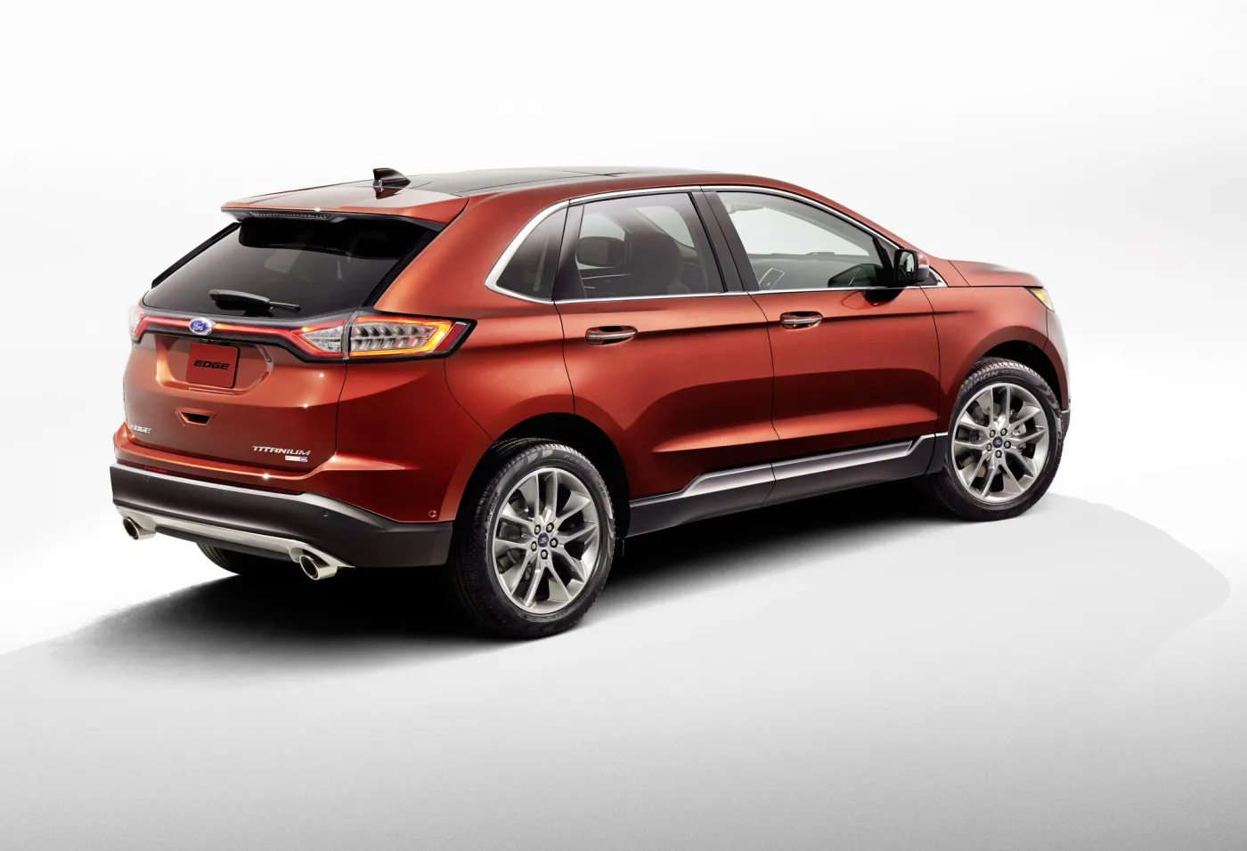 6487800-ford-edge.jpg