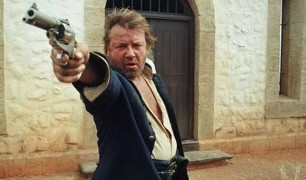 7195960-the-gunman.jpg