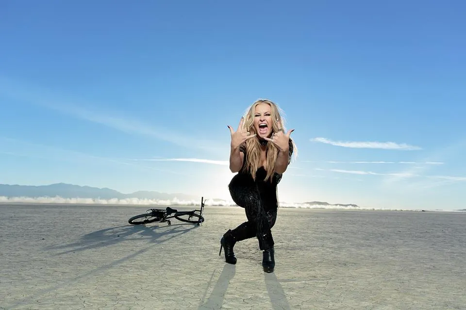 7224180-anastacia.jpg