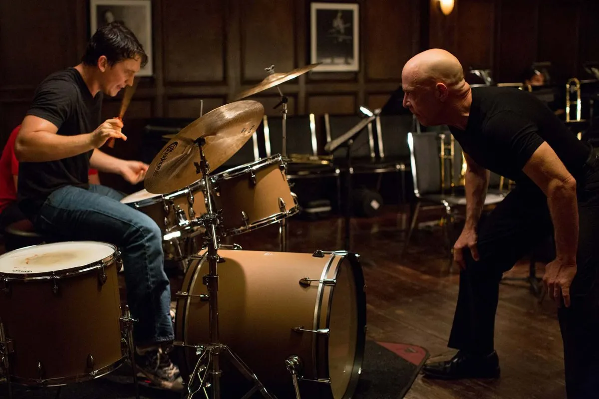6298753-whiplash.jpg