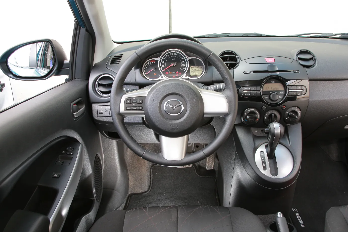 Używane auto, które nie zepsuje się w 2015? Oto najmniej usterkowe modele. NOWY RAPORT