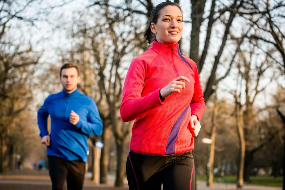 7050351-jogging.jpg