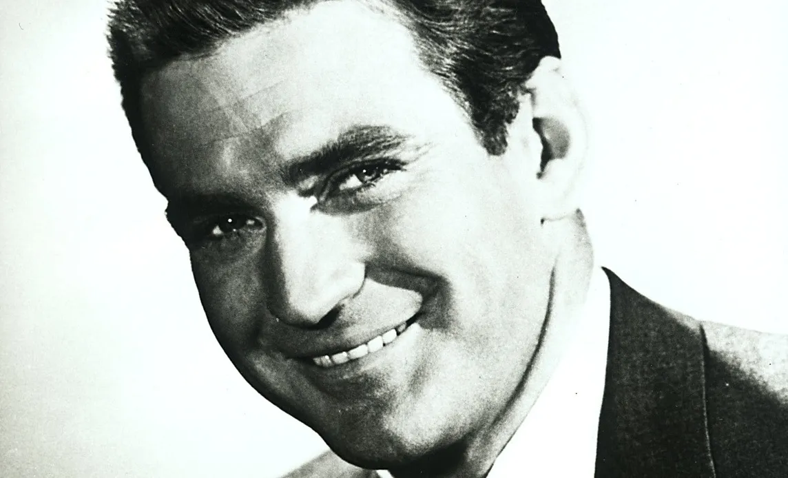 7280178-rod-taylor.jpg
