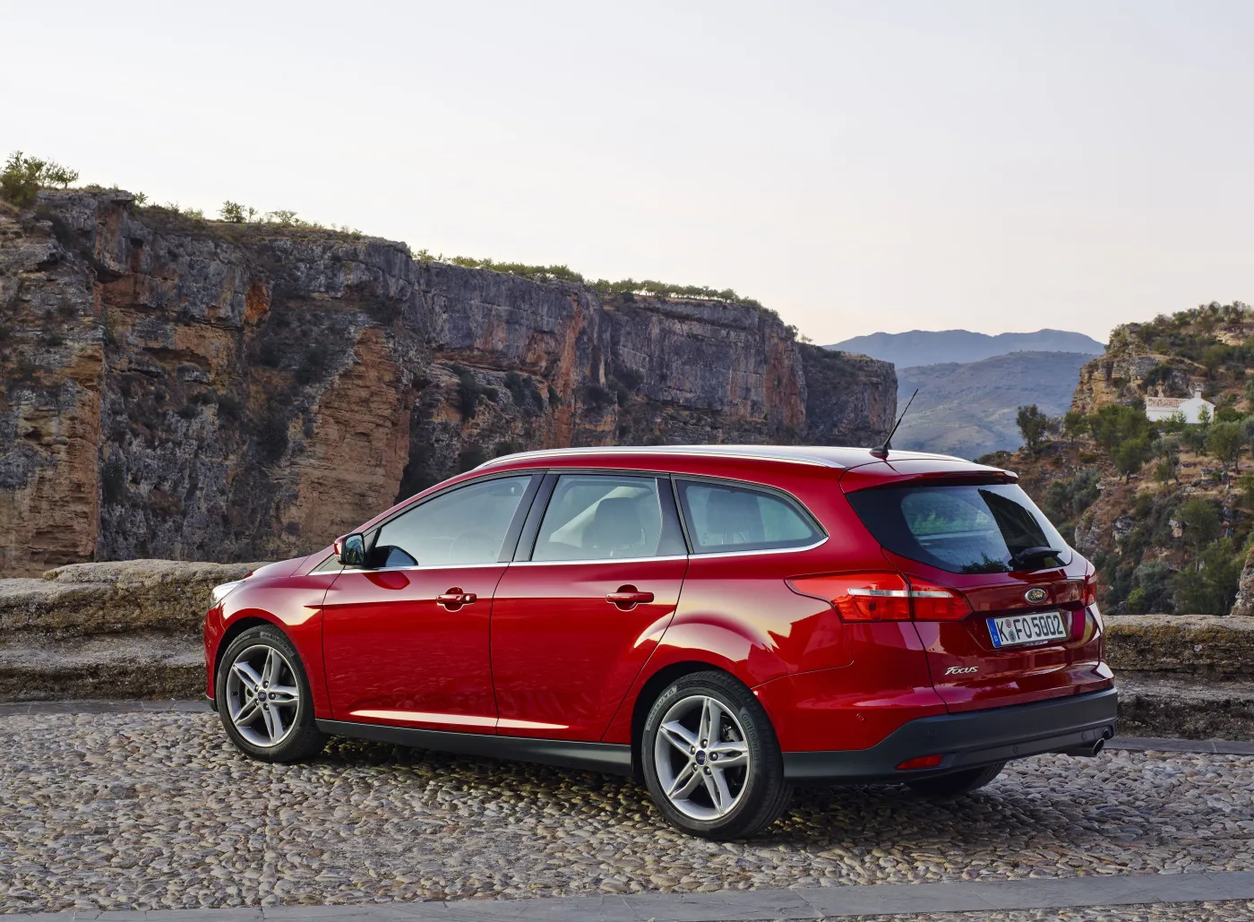 6853739-ford-focus.jpg