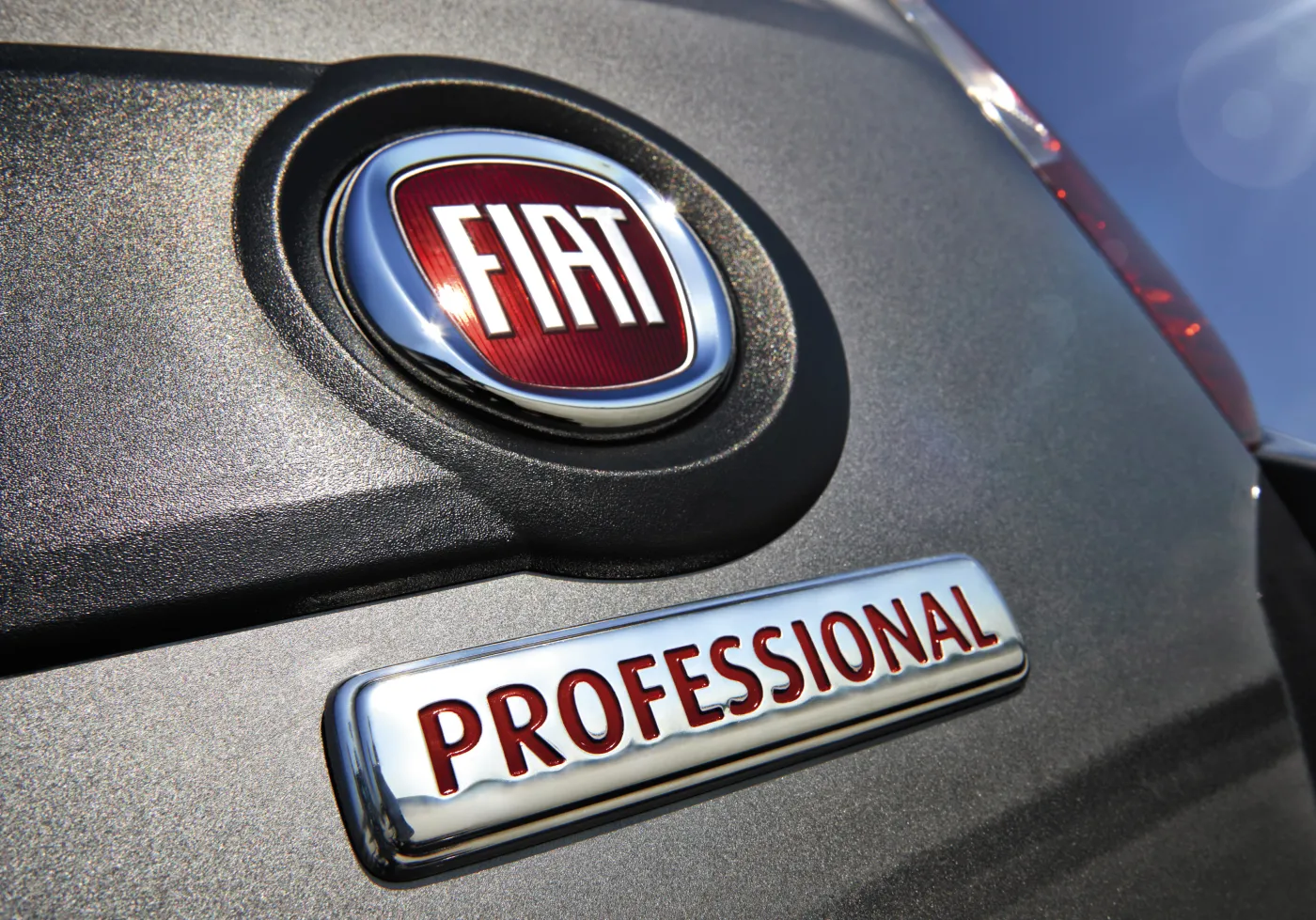 6853996-fiat-doblo.jpg