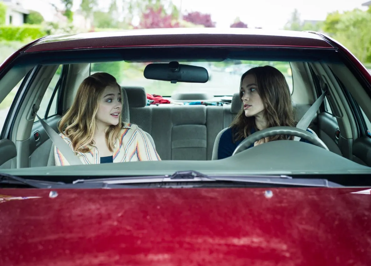 6854954-laggies.jpg