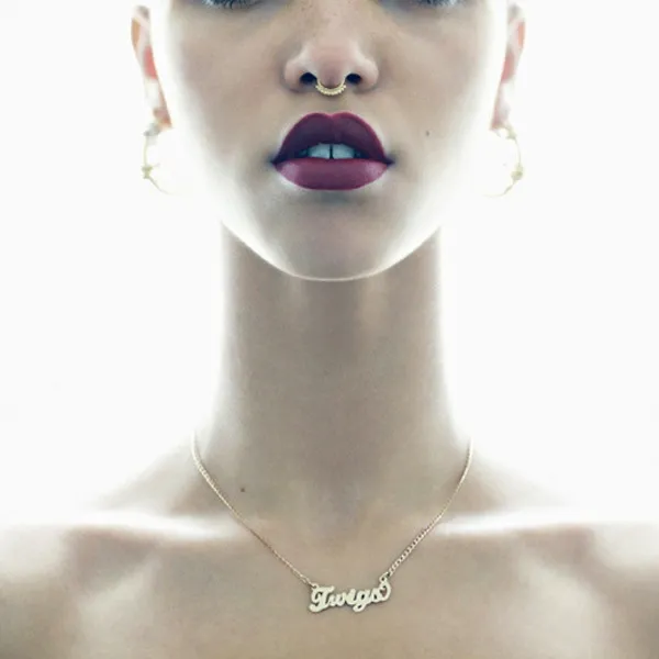 5697626-fka-twigs.jpg
