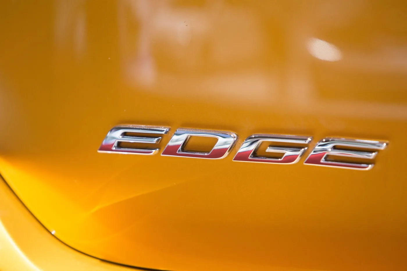 7518223-ford-edge.jpg