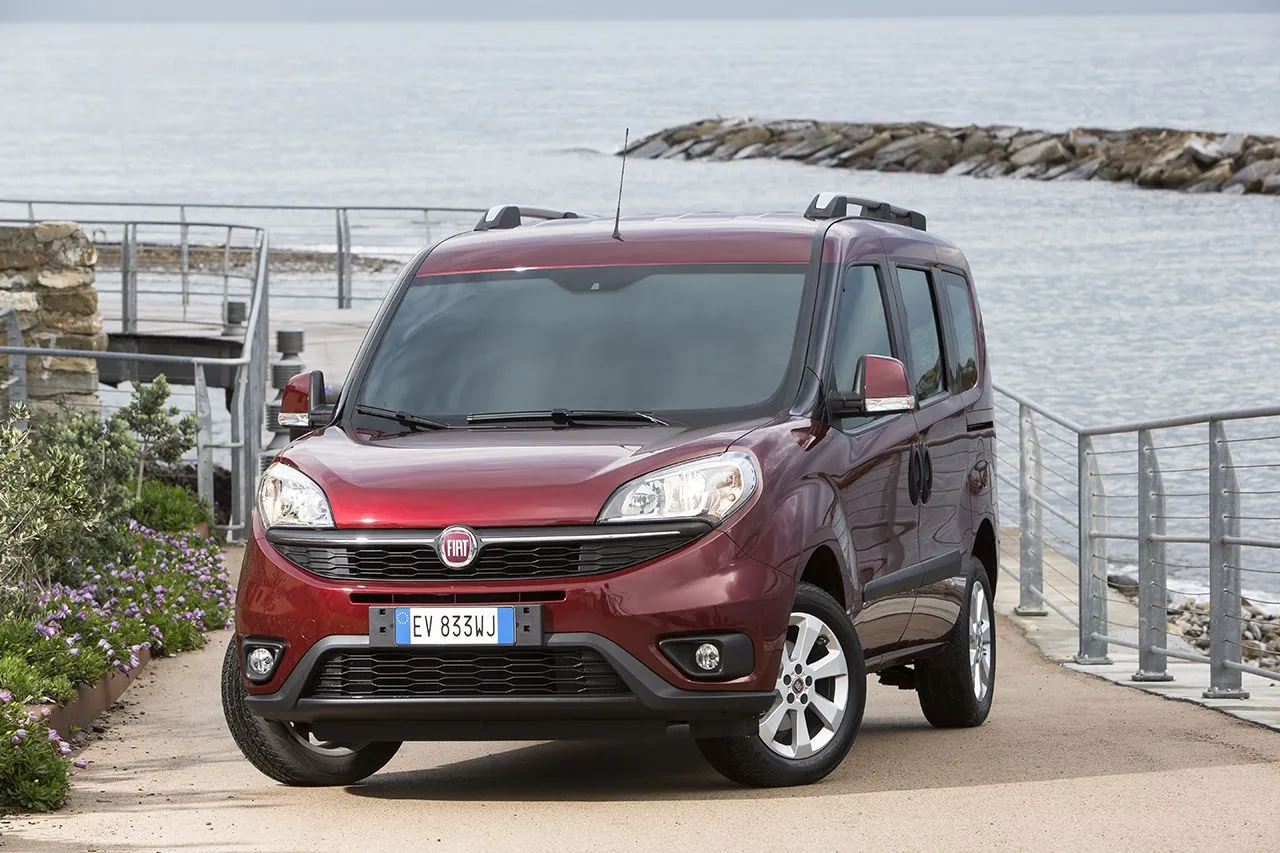 7549072-fiat-doblo.jpg