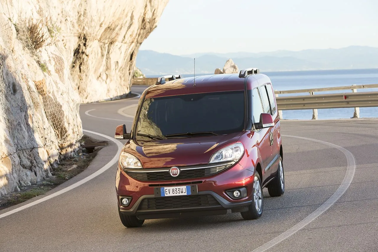 7549330-fiat-doblo.jpg