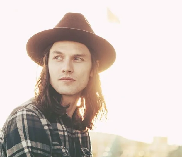 7284007-james-bay.jpg