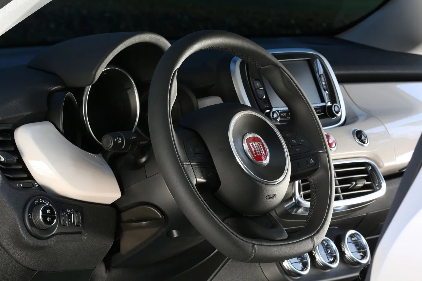 7587265-fiat-500x.jpg