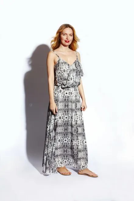 7605693-lato-2015.jpg