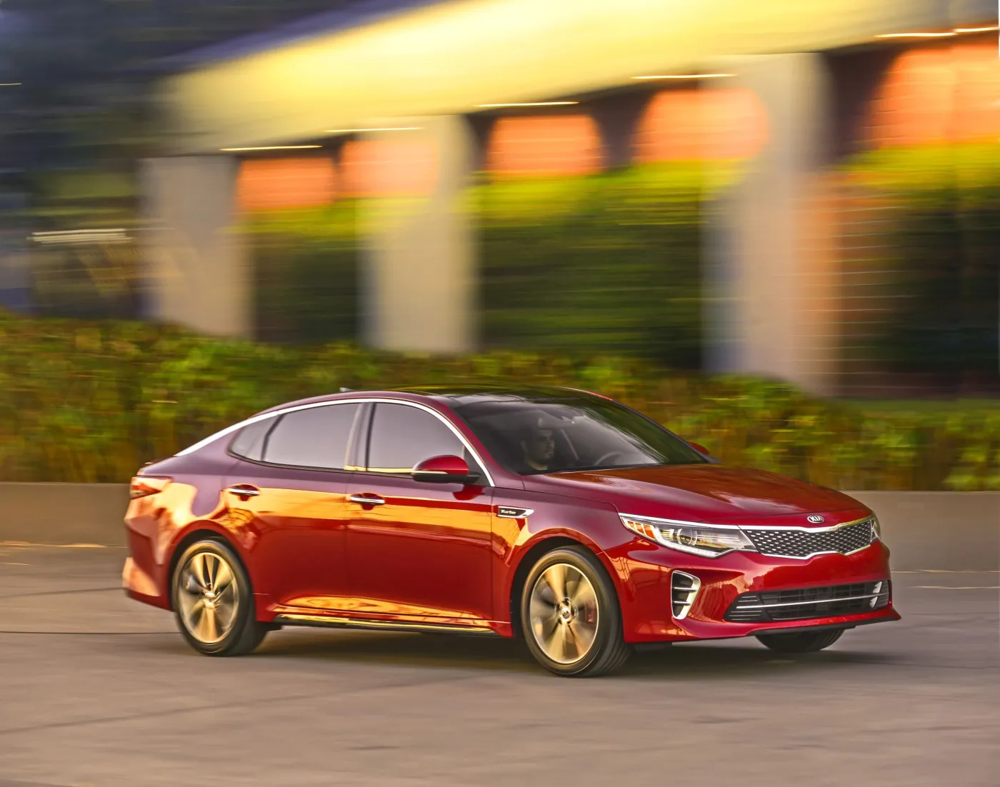 7613302-kia-optima.jpg