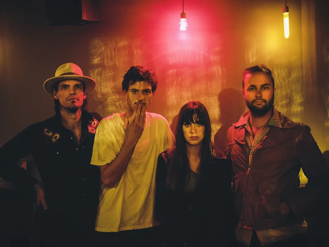 Houndmouth