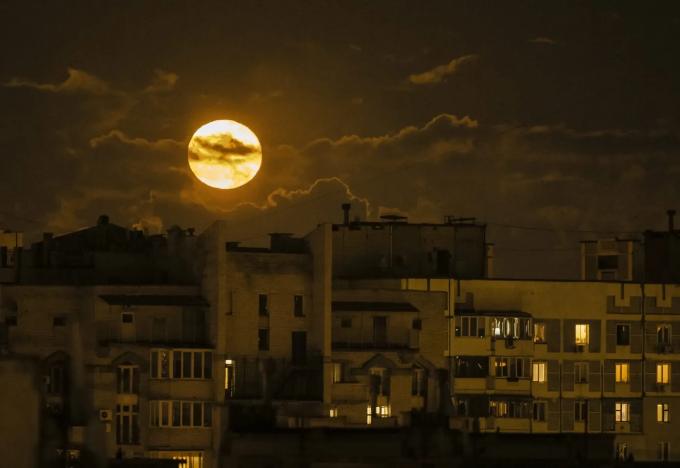 Kijów nocą