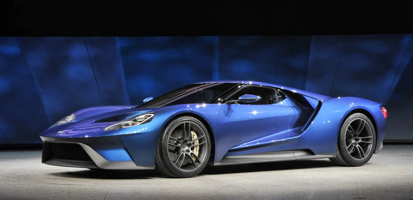7298435-ford-gt.jpg