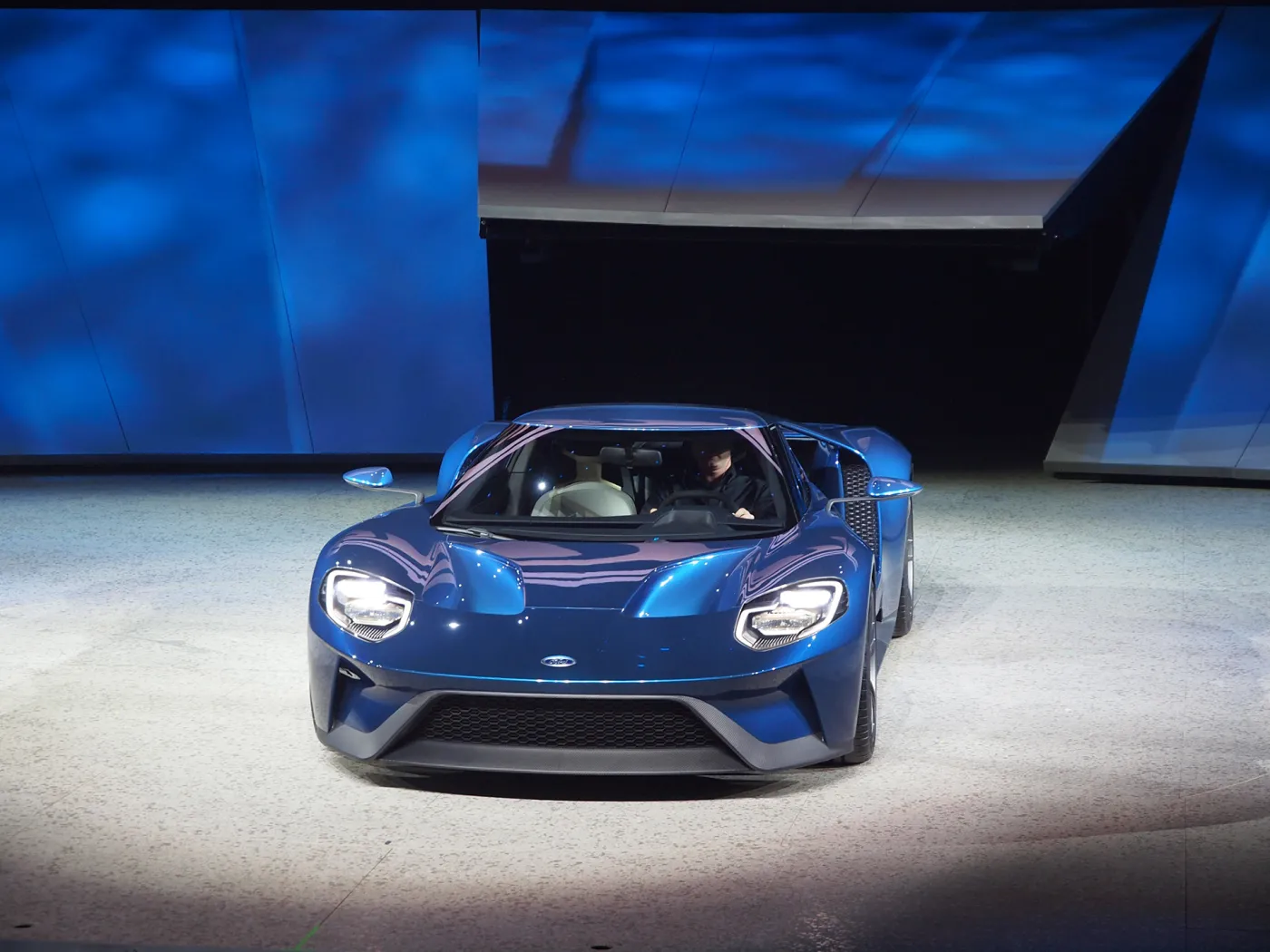 7298522-ford-gt.jpg