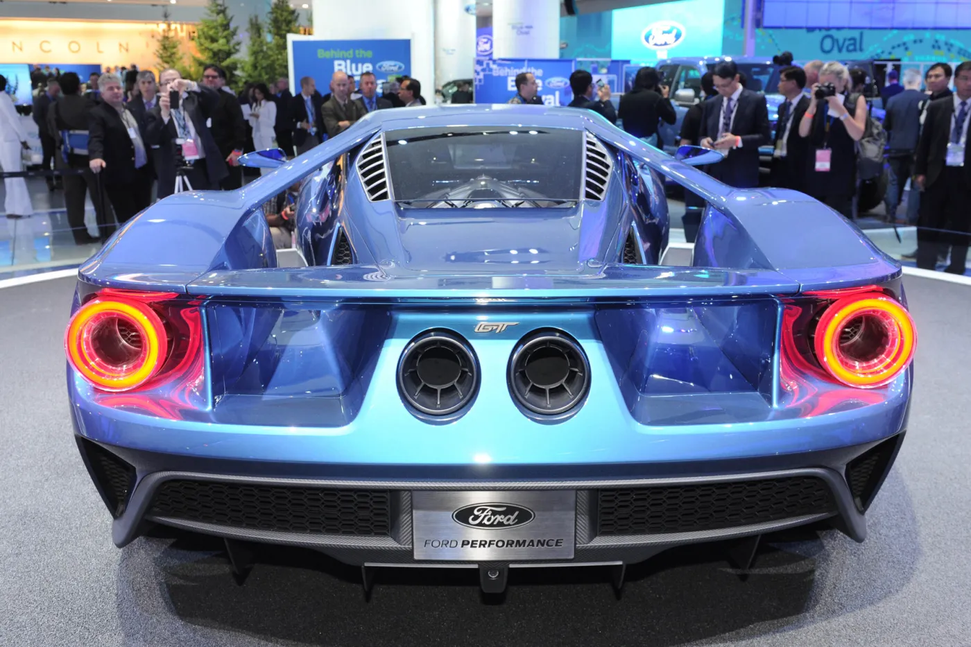 7298203-ford-gt.jpg