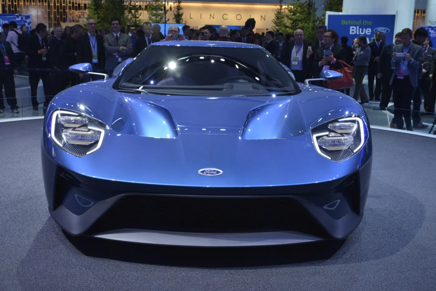 7298377-ford-gt.jpg