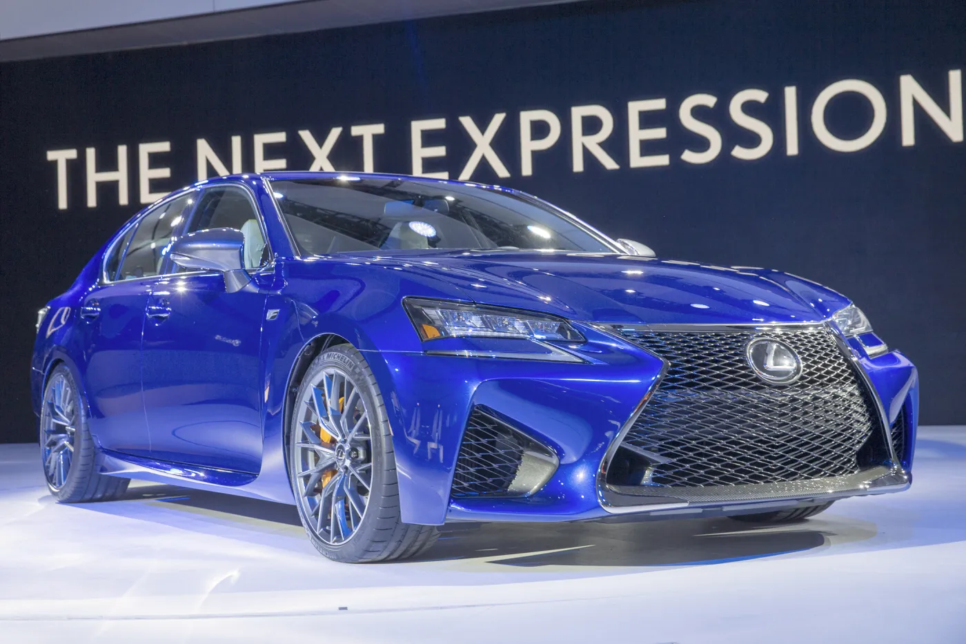 7312088-lexus-gs-f.jpg
