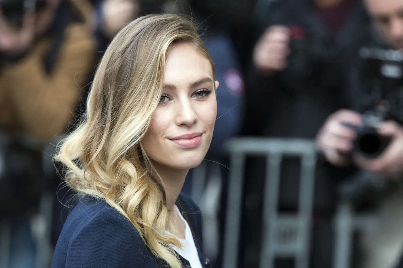 7353388-dylan-penn.jpg
