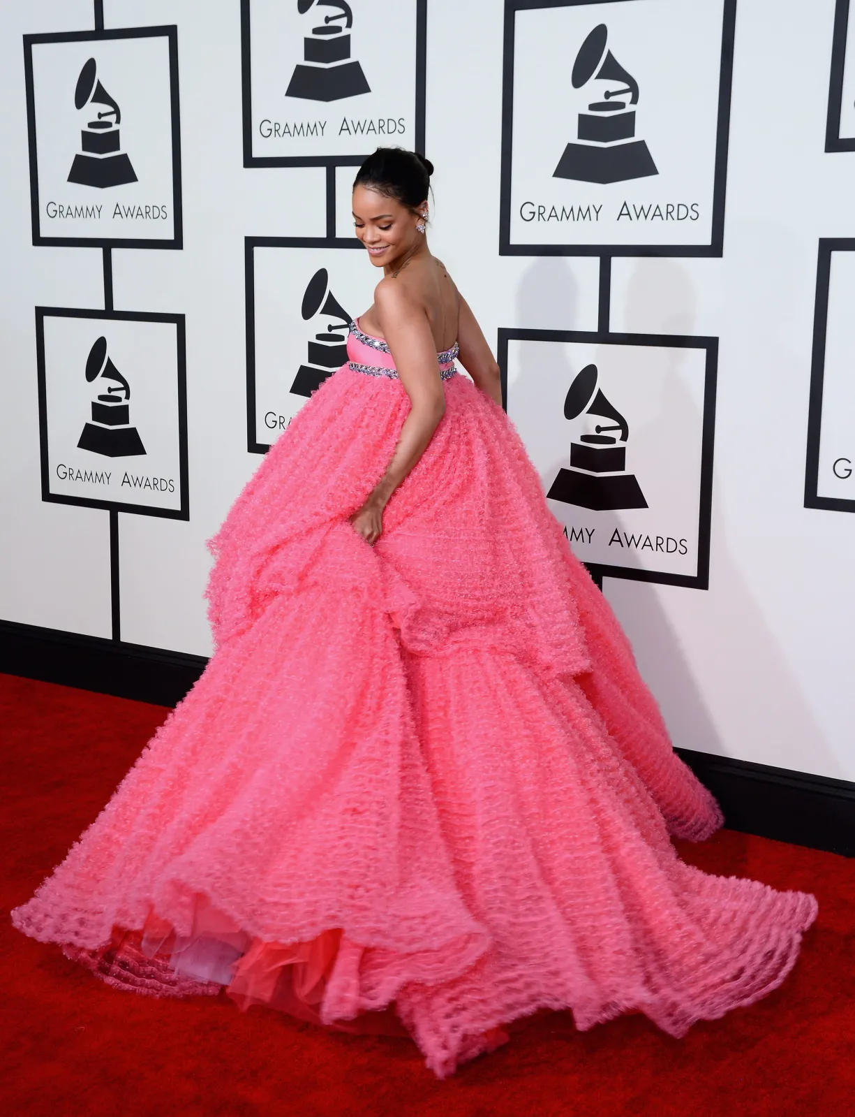 7402385-rhianna.jpg