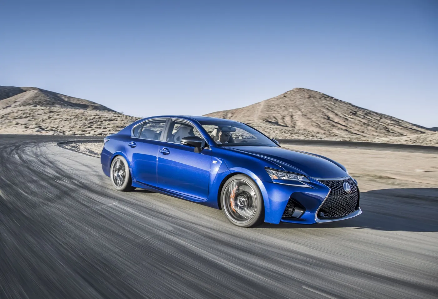 7312291-lexus-gs-f.jpg